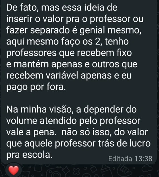 Print de mensagem trocada no grupo de WhatsApp da comunidade Emusys