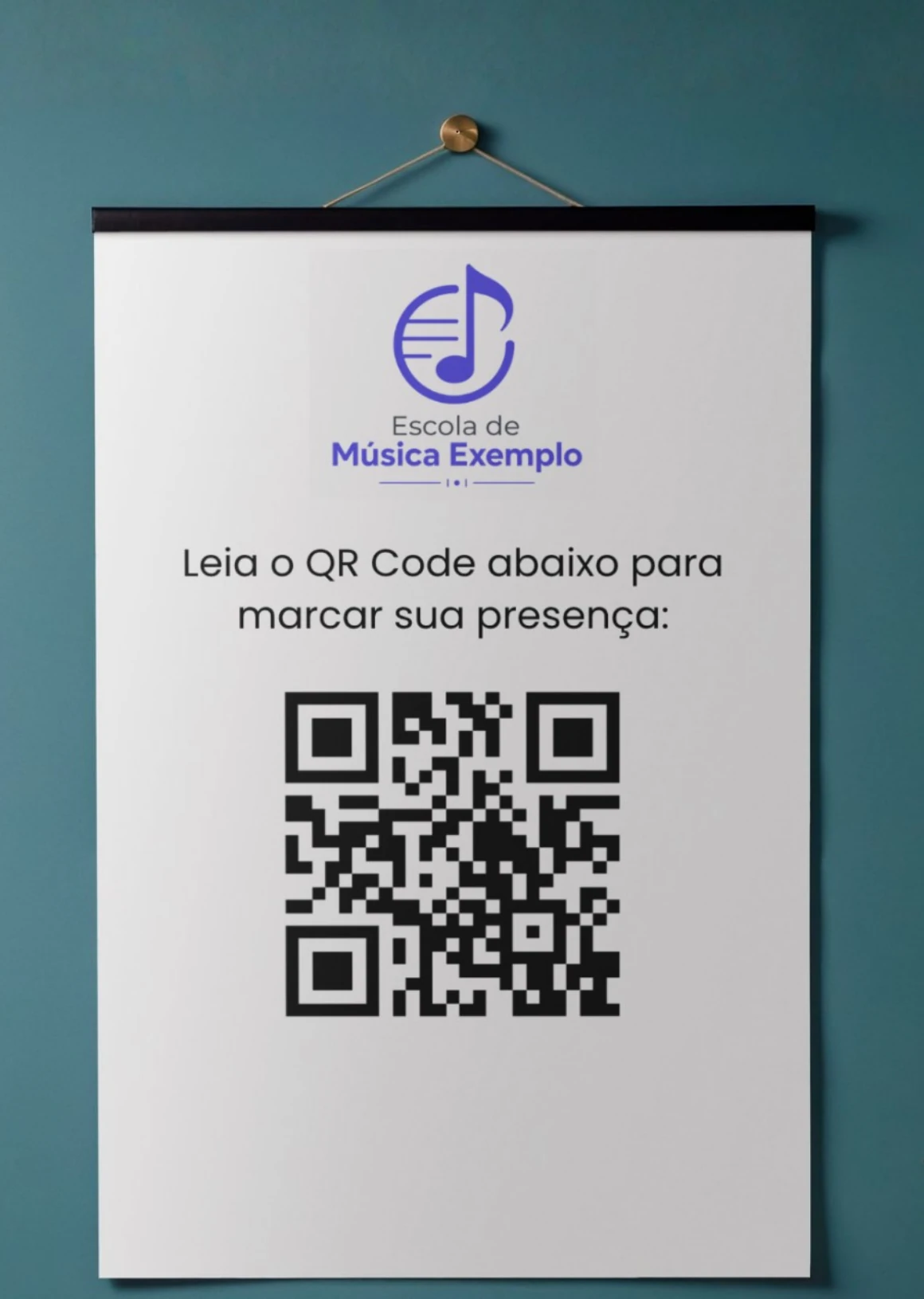Cartaz com QR Code na parede da escola, para o aluno escanear e marcar presença